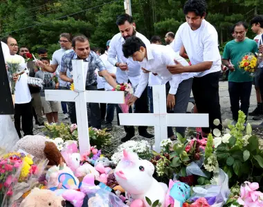 Massachusetts community mourns deaths of mother, daughter struck by alleged drunk driver