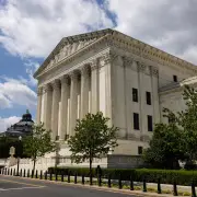 Supreme Court Lets Trump Lift Deportation Protections for Venezuelans