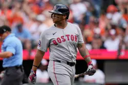 Cerullo: Rafael Devers missing opportunity to lift Red Sox up